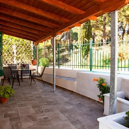 Spyran Apartment Marantochori Exterior photo