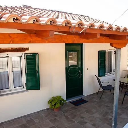 Spyran Apartment Marantochori Exterior photo